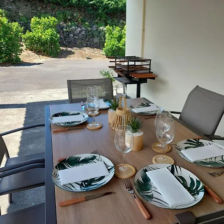 Sea View House - Inpico Ferienhaus Santo Antonio (Pico Island)