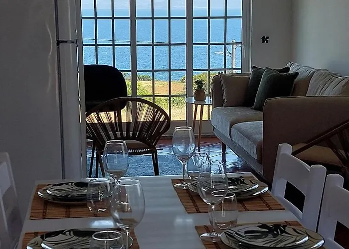 بيت للعطل Sea View House - Inpico Santo Antonio (Pico Island)